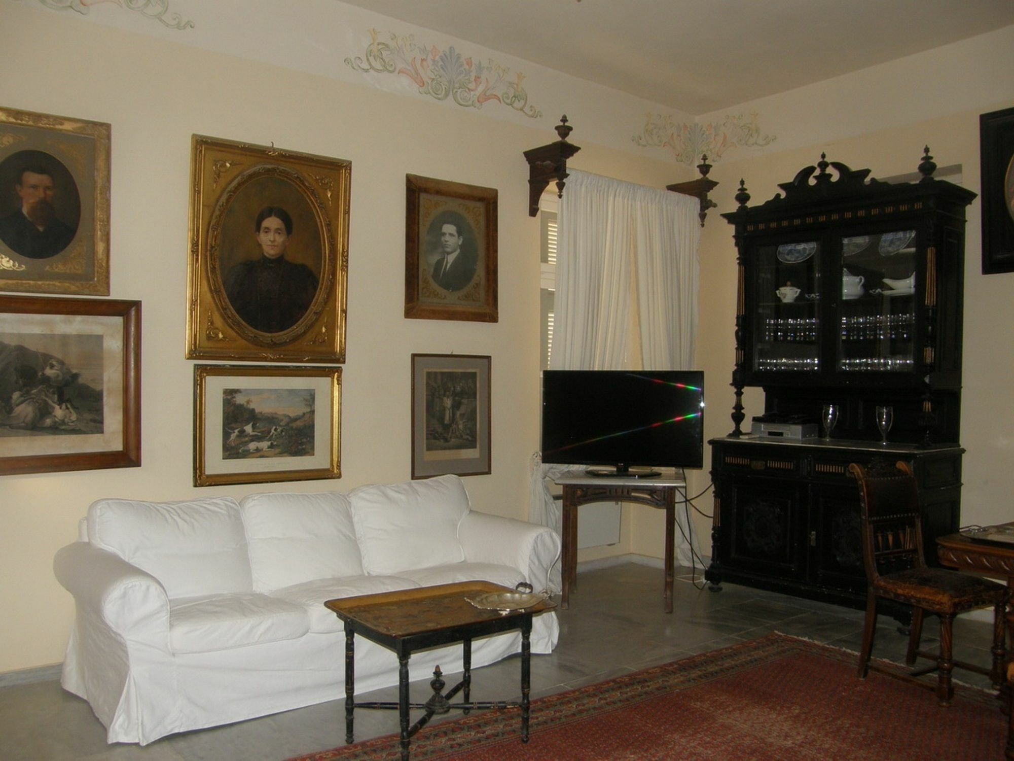 Aristocratic 19Th Century Neo Classical Mansion With Private Pool Finikas  Exterior foto